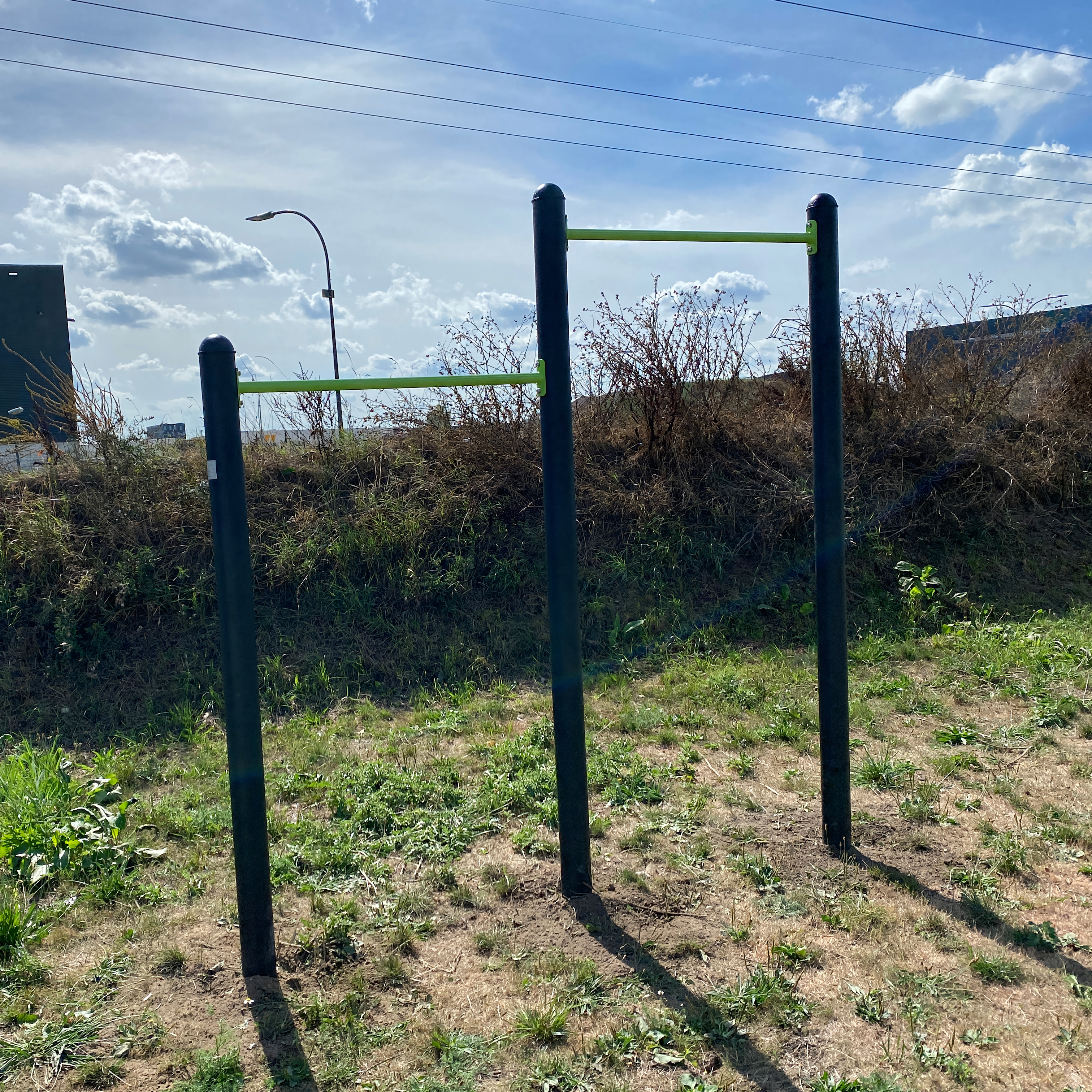 dubbele rekstok calisthenics toestel bij Workinn in Waalwijk