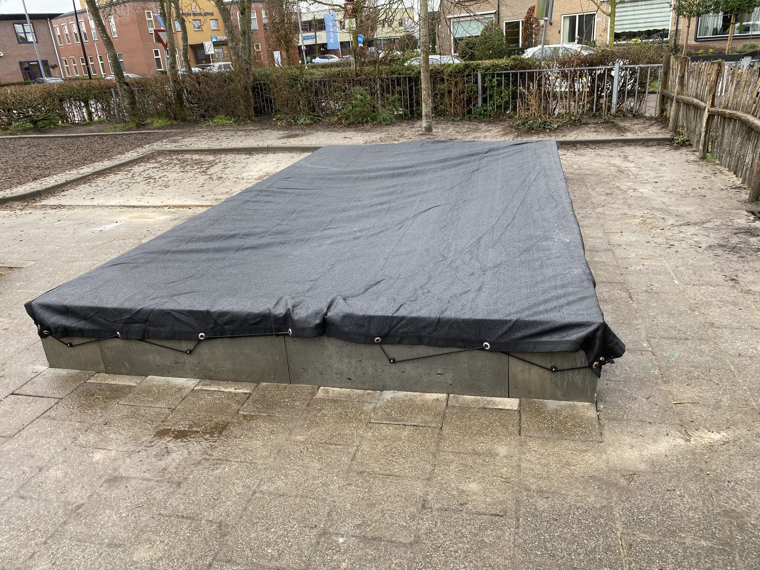 Zandbak betonelementen 4,7x2,7 mtr