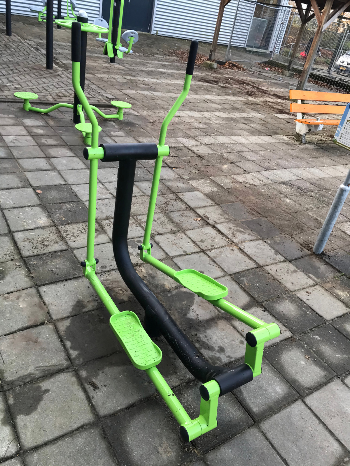 Crosstrainer bij Het Kwadrant in Bergen op Zoom - geplaatste crosstrainer